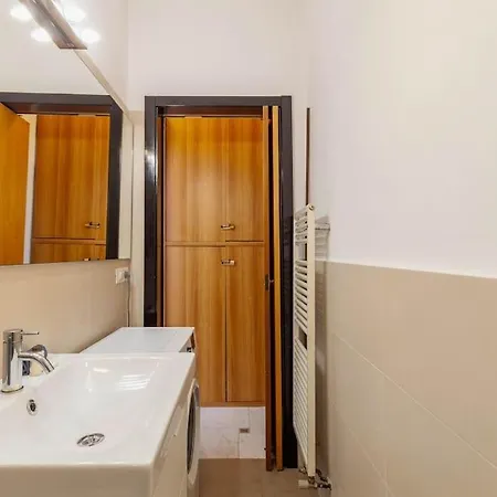 Marghera House - San Siro Netflix & Wifi 밀라노